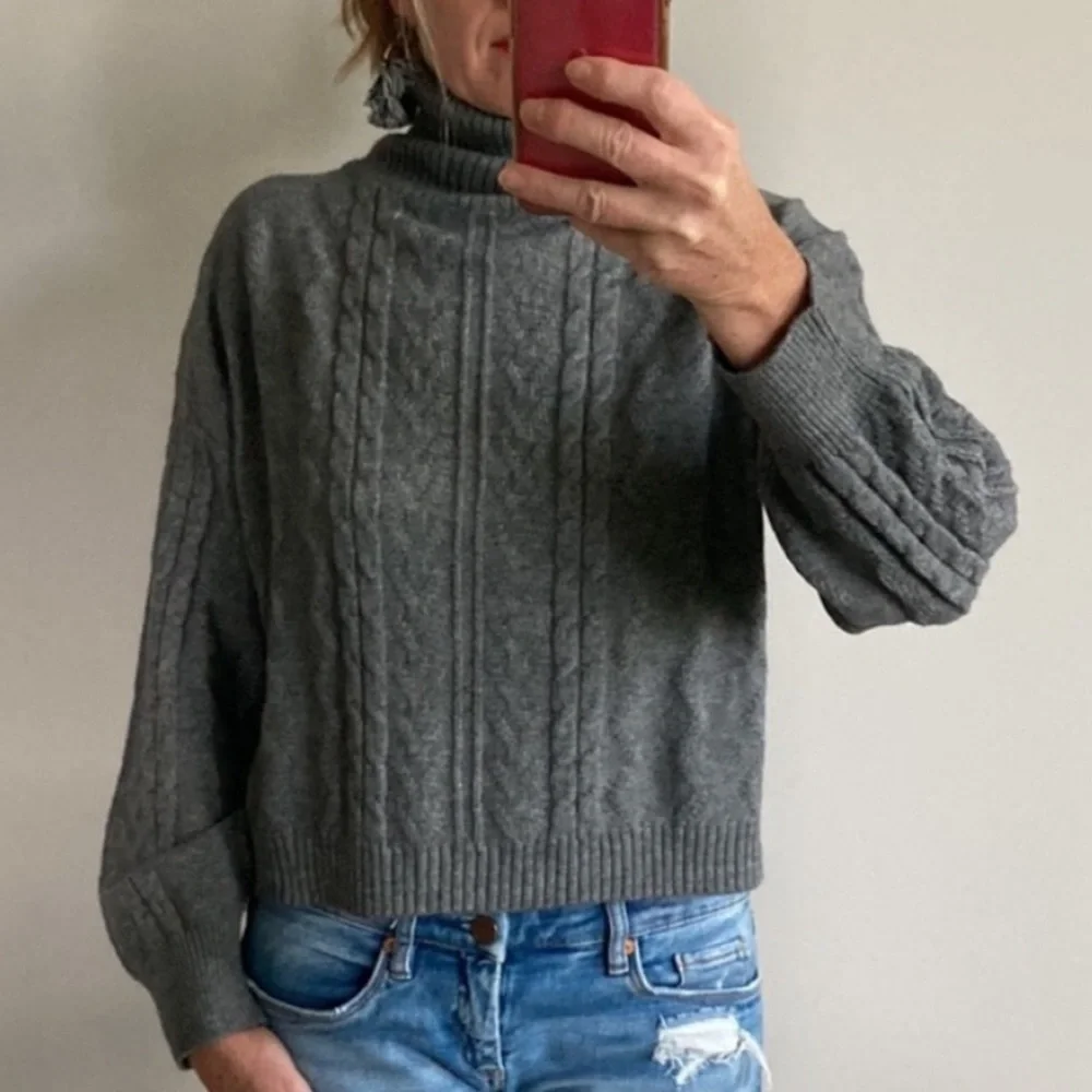 Grey Cable Knit Cropped Turtleneck Sweater - Picture 9 of 9